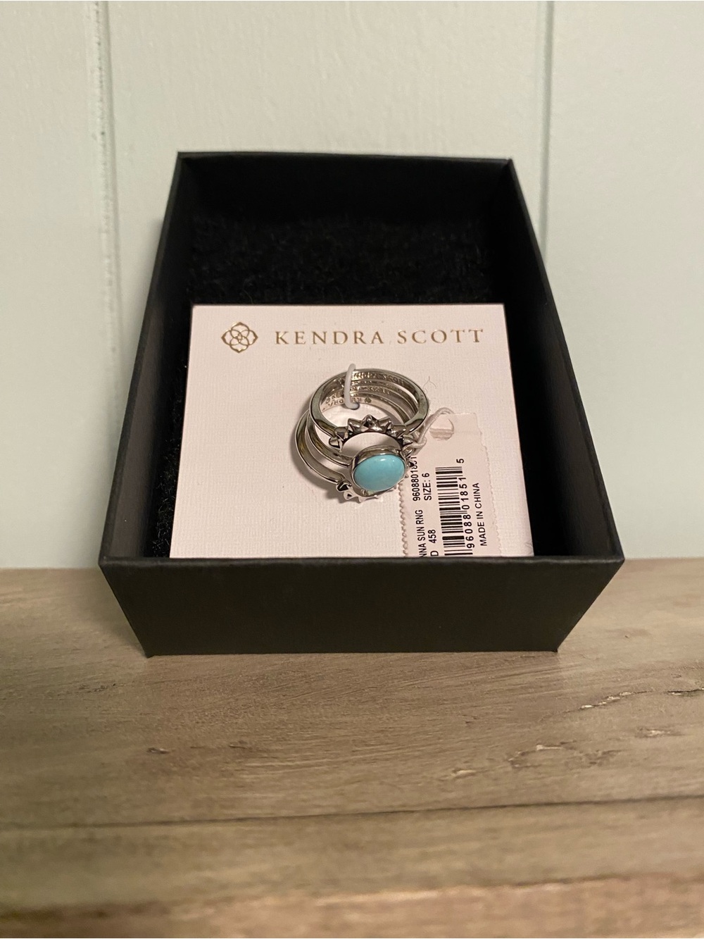 NWT Kendra Scott Silver Sunburst 3 Ring Setwith Turquoise Blue Stone Size 6 - Picture 2 of 4
